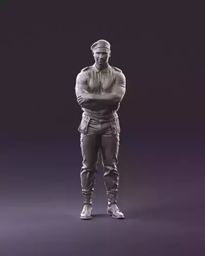 000971 serious man in close pose cargo 3D Print Ready