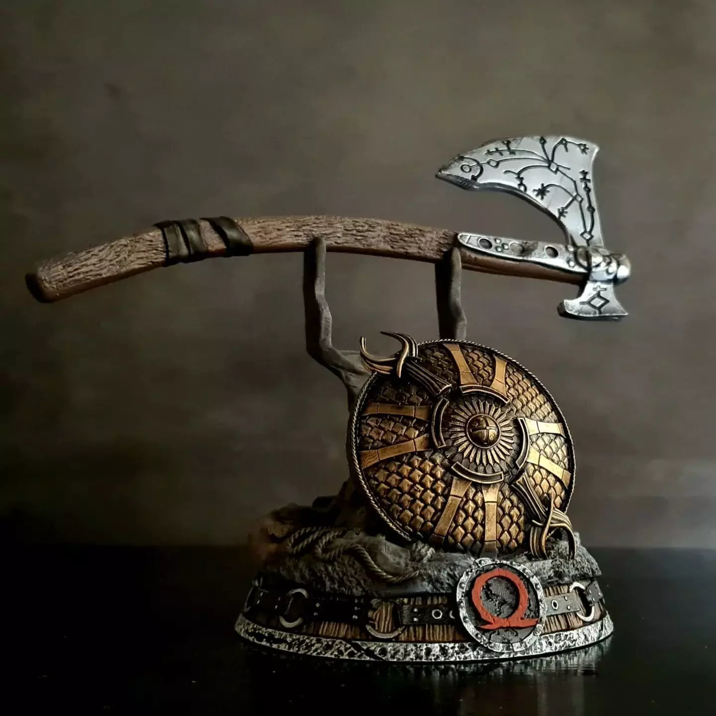 God Of War Controller Stand PS4  PS5 3D print model_0