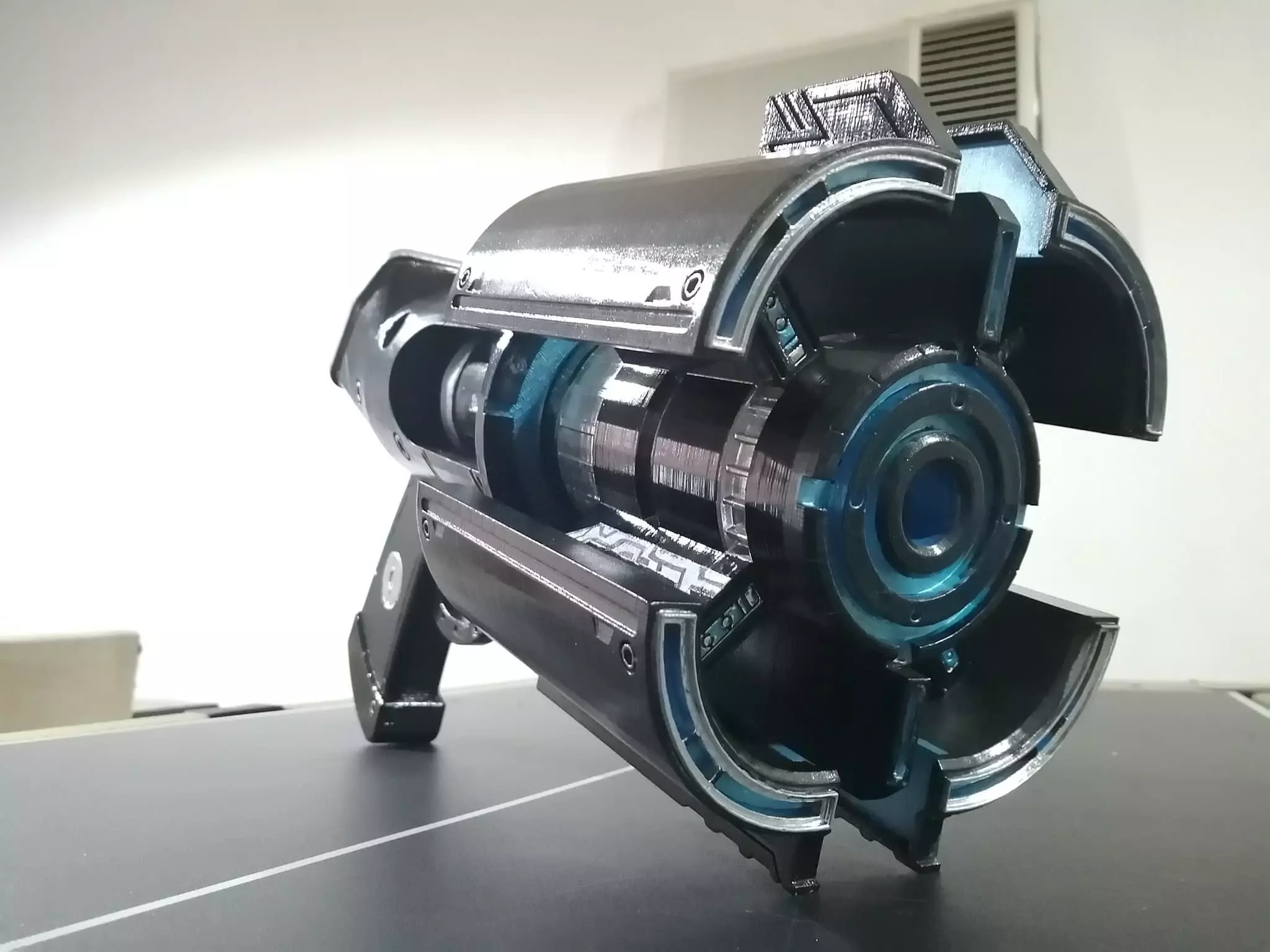 Gantz 0  X-Gun Prop Cosplay 3d Print Model Replica Game 3D print model_0