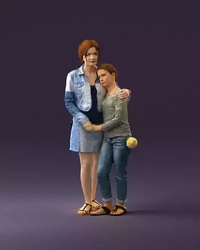 001031 woman in jeans clothes with daughter