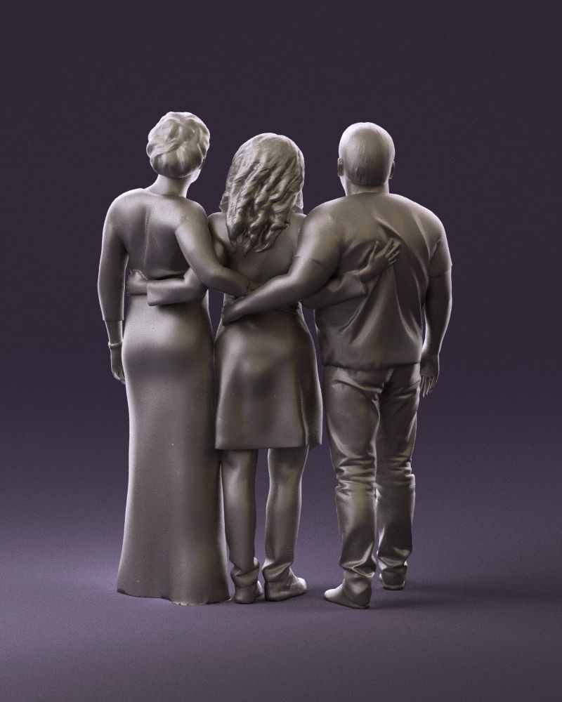 001037 family man and two woman in shirts with 3D model_18