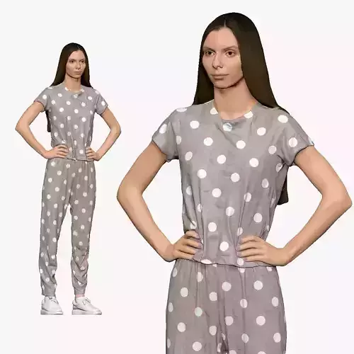 001140 woman in pijama with dots