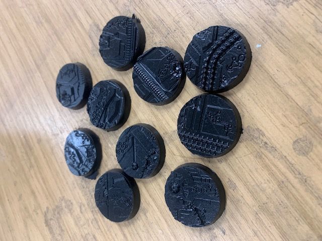 LegendGames 32mm round Necro Tech blasted bases  x10  3D print model_3