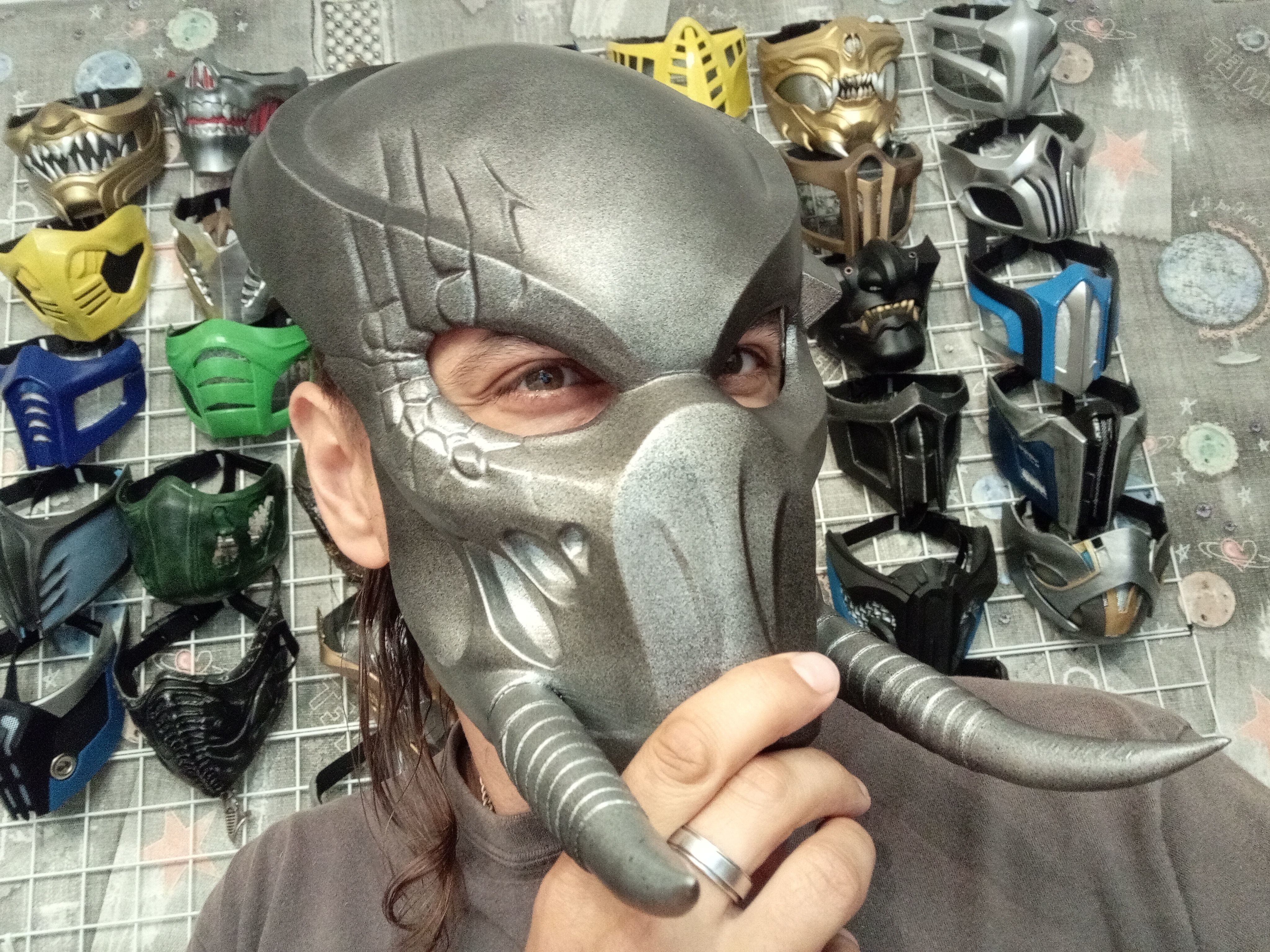 Predator Tracker  mask Shaman 3D print model_9