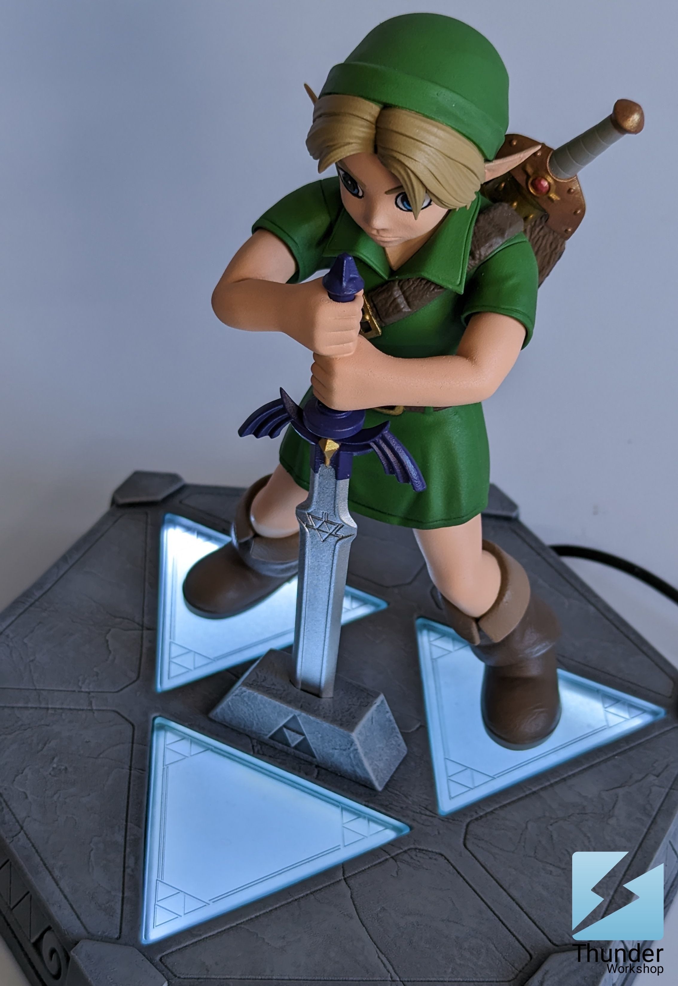 Zelda Ocarina Of Time Young Link - 3D PRINTABLE STATUE 3D print model_4