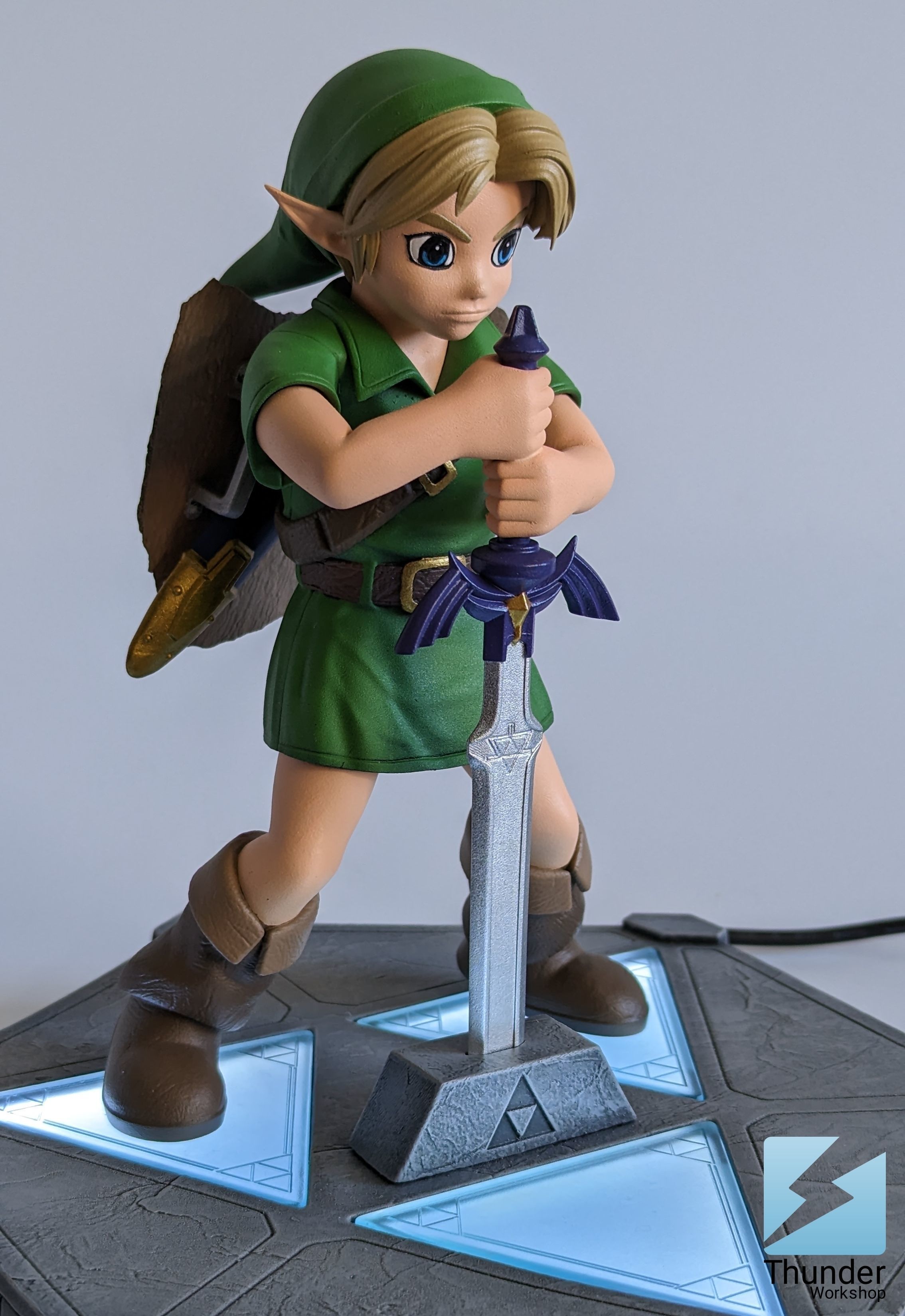 Zelda Ocarina Of Time Young Link - 3D PRINTABLE STATUE 3D print model_3