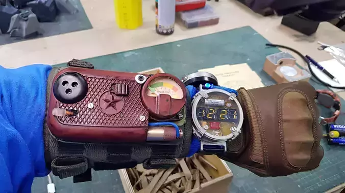 Geiger counter wristband from Metro Exodus