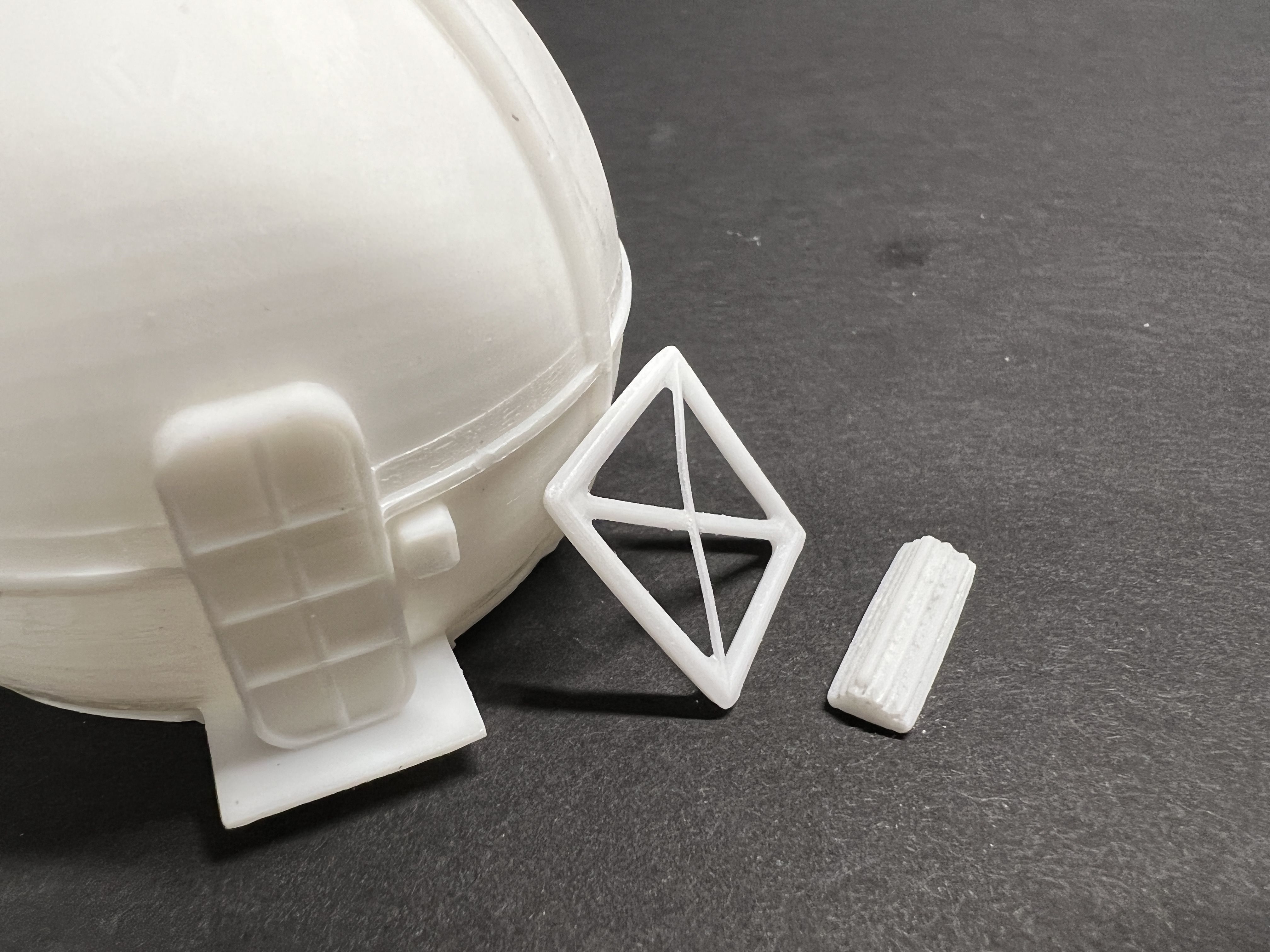 2001 A Space Odyssey Moon Bus Landing Site 3D Files 3D print model_3