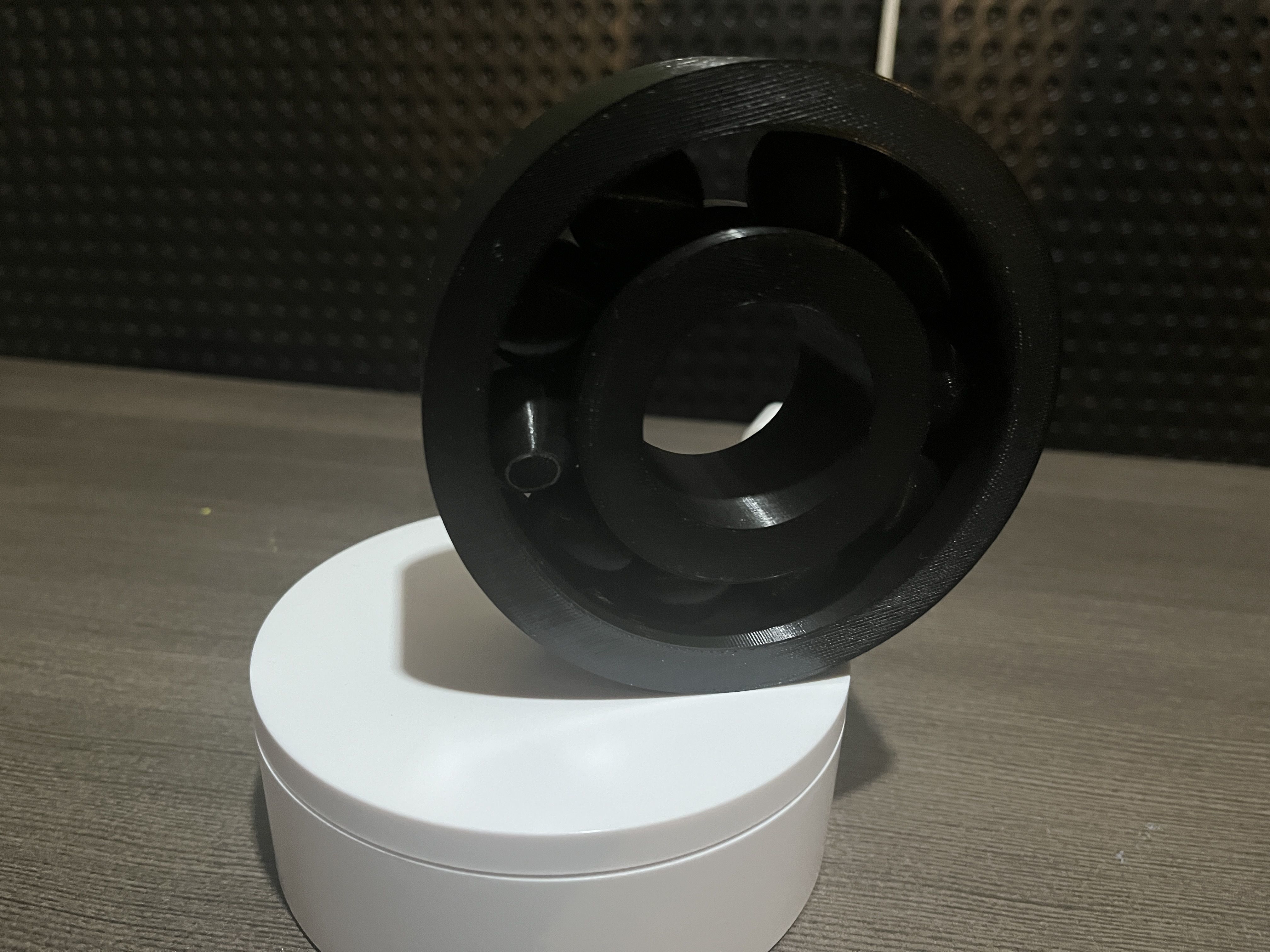 Giant 608 Ball Bearing 3D print model_3
