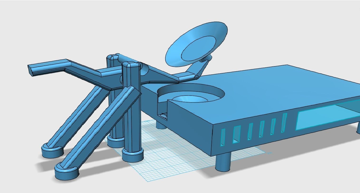 Chopping bourd with combined Salad tosser Free 3D model_1