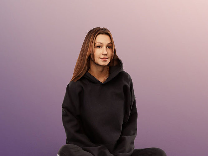 Annika 13172 - Sitting Casual Woman Low-poly 3D model