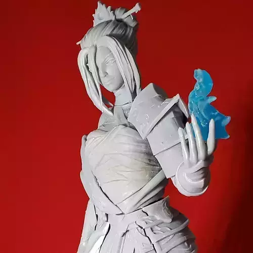 Azula statue of woman holding sword