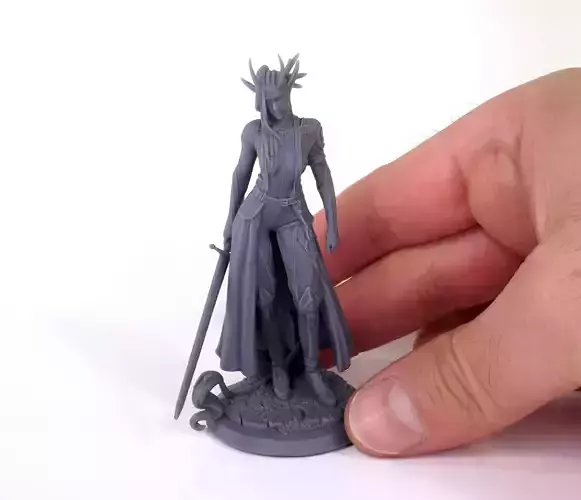 Mouna elf -Tiefling 75mm scale