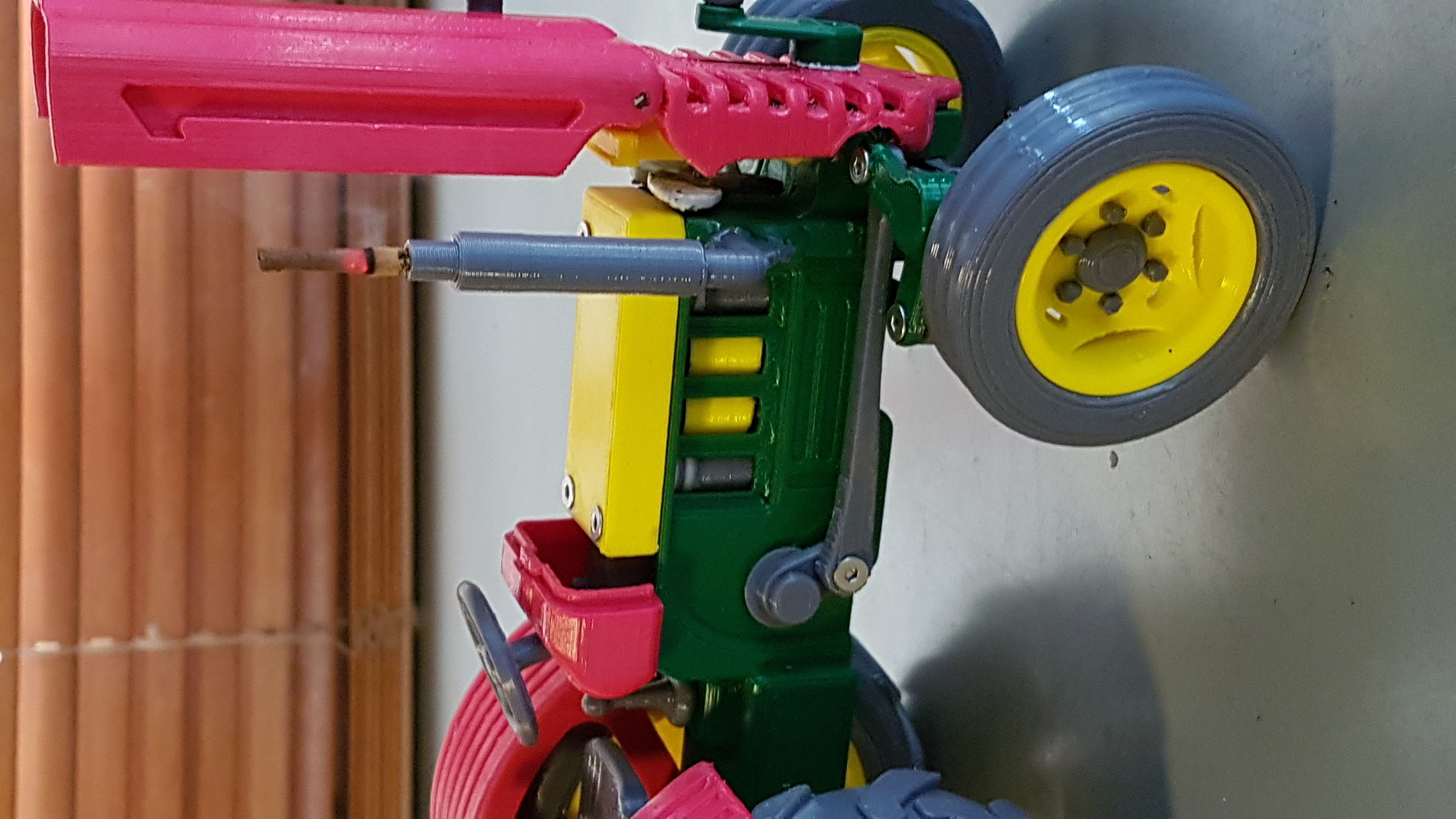 A TRACTOR WITH A ROTATING ENGINE 3D print model_9