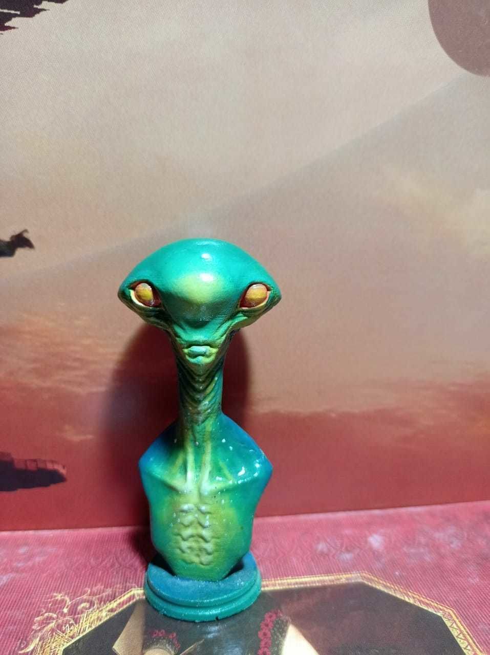 alien figurine 3D print model_1