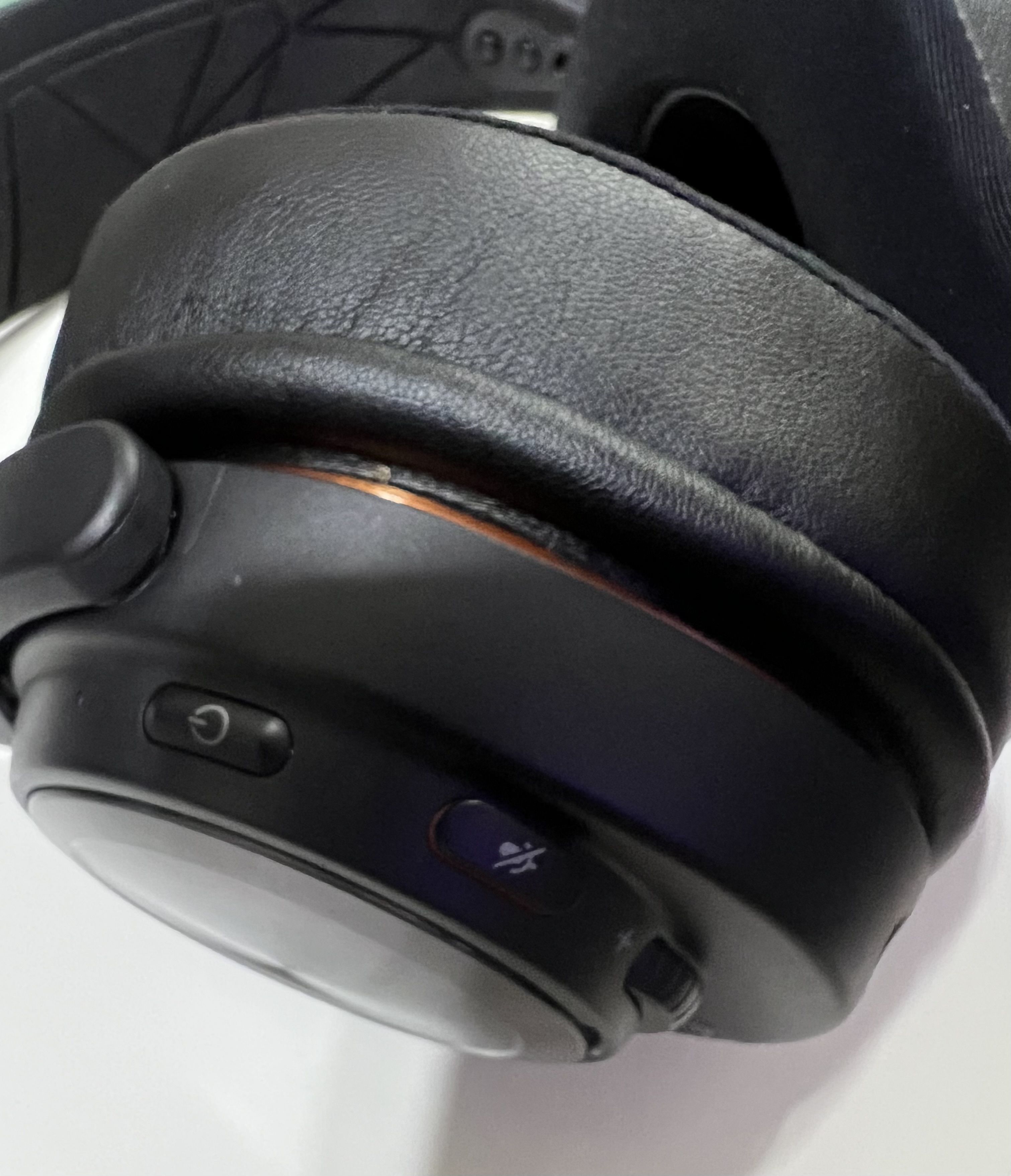 Steelseries Arctis Nova Pro Wireless Ear Cushion Adapter 3D print model_3