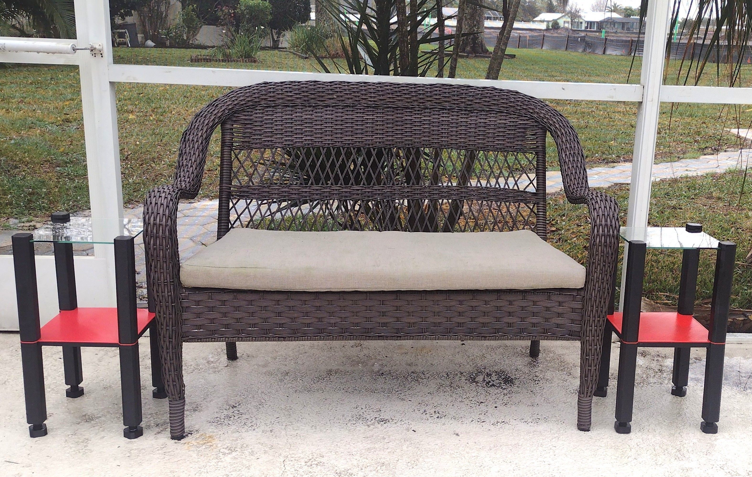 3D Printed Glass Top End Table or Night Stand 3D print model_5