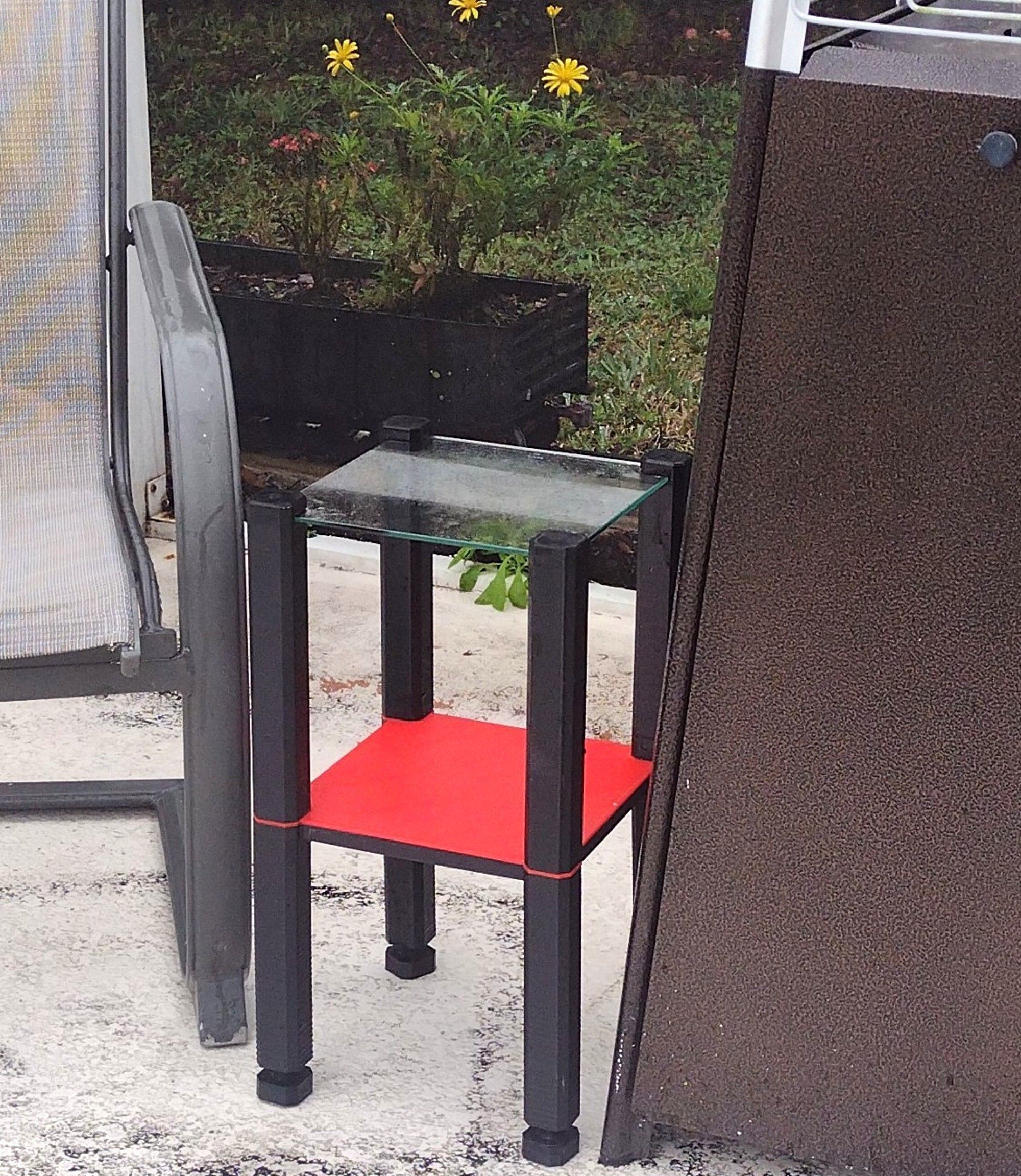 3D Printed Glass Top End Table or Night Stand 3D print model_3