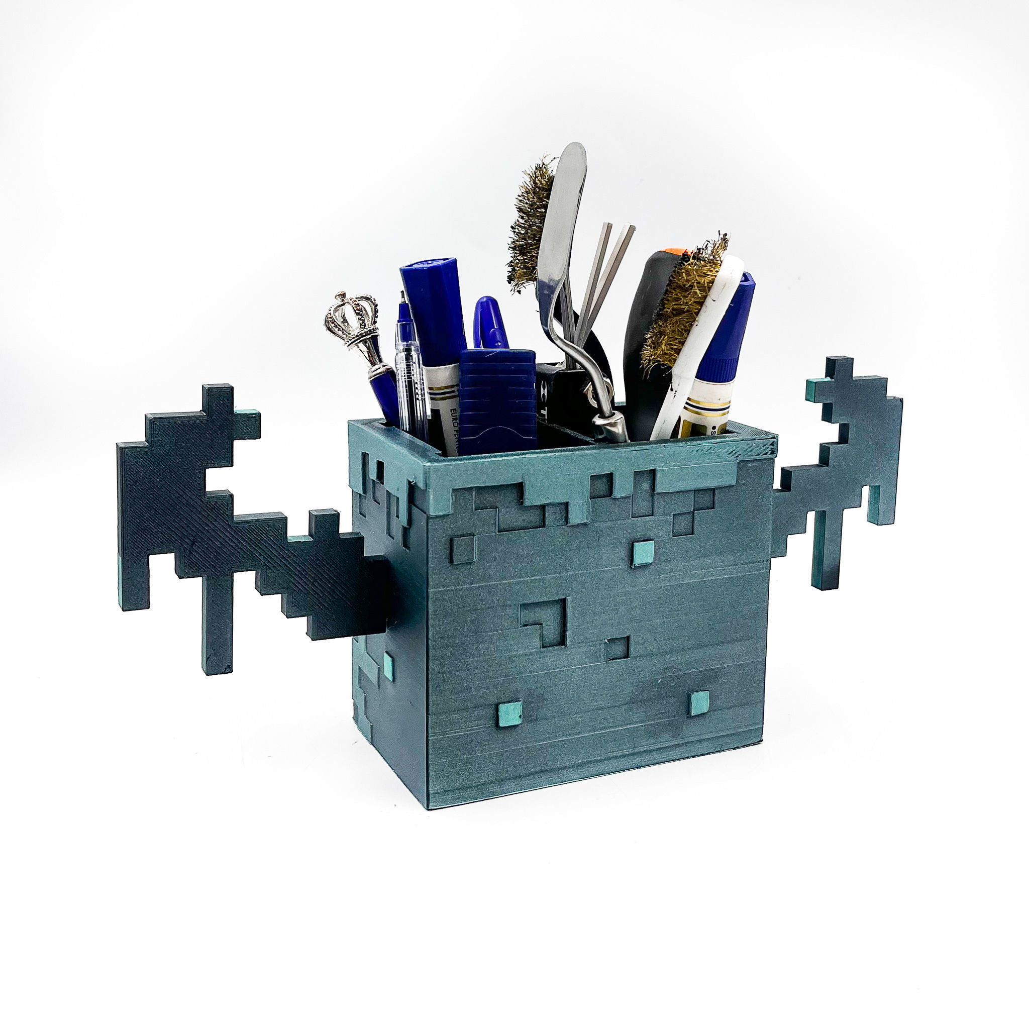 Minecraft Warden Pen Holder Desk Organizer Tool Holder  3D print model_11