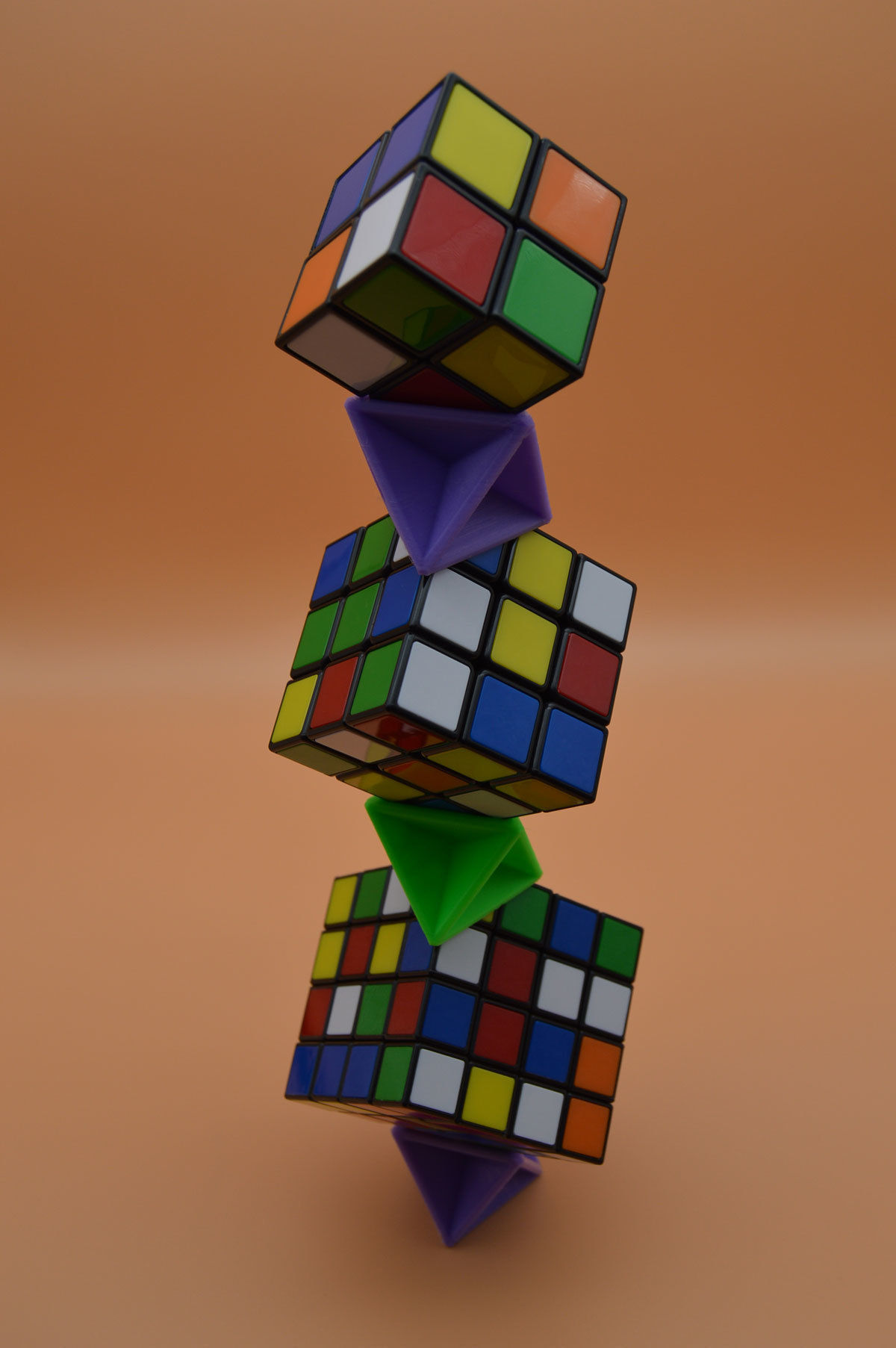 8-way symmetrical puzzle cube stand Free 3D print model_4