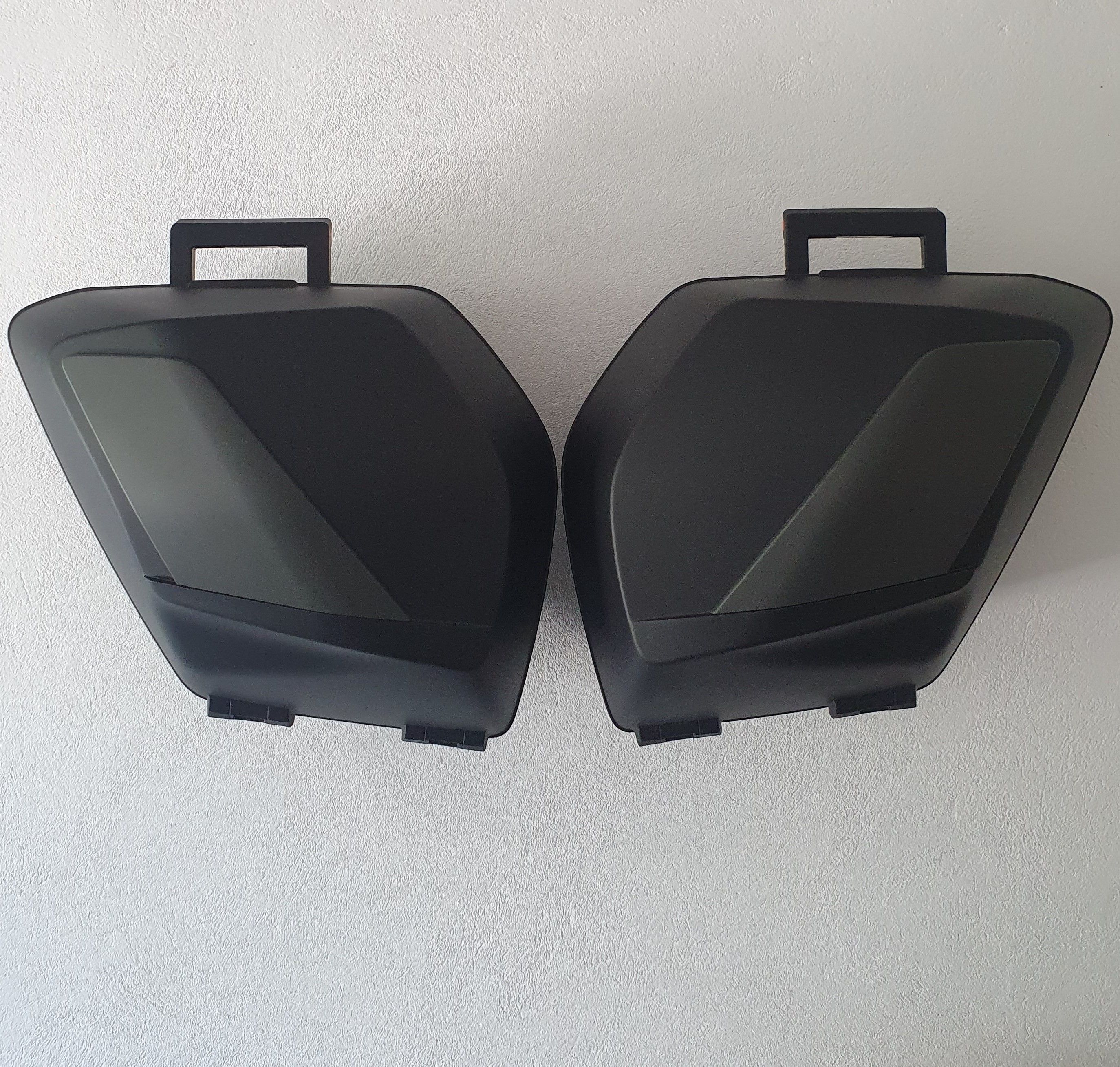 Panniers storage set for Yamaha Tracer 9 2021- 3D print model_3