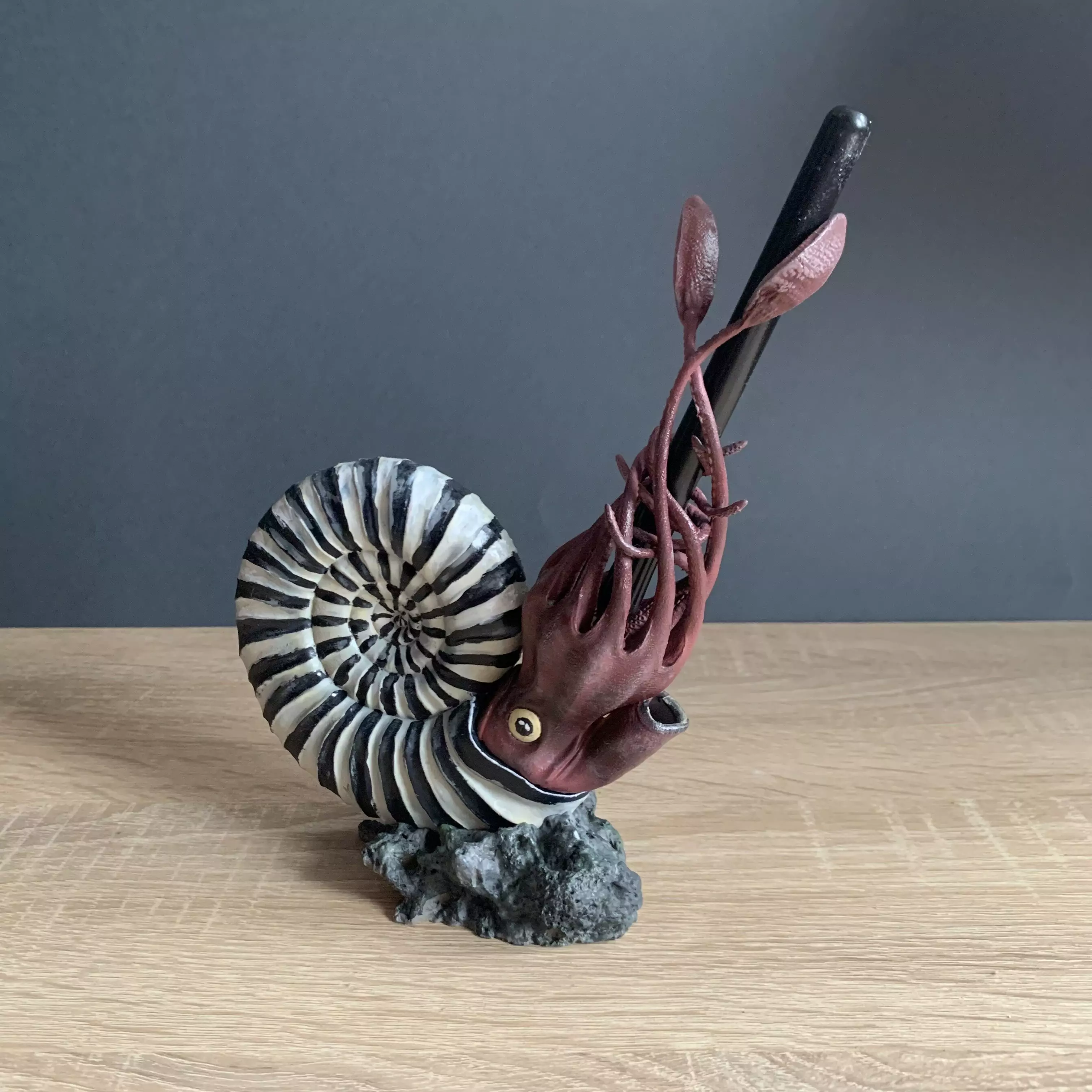 Ammonite pen holder pre supported 3D print model_0