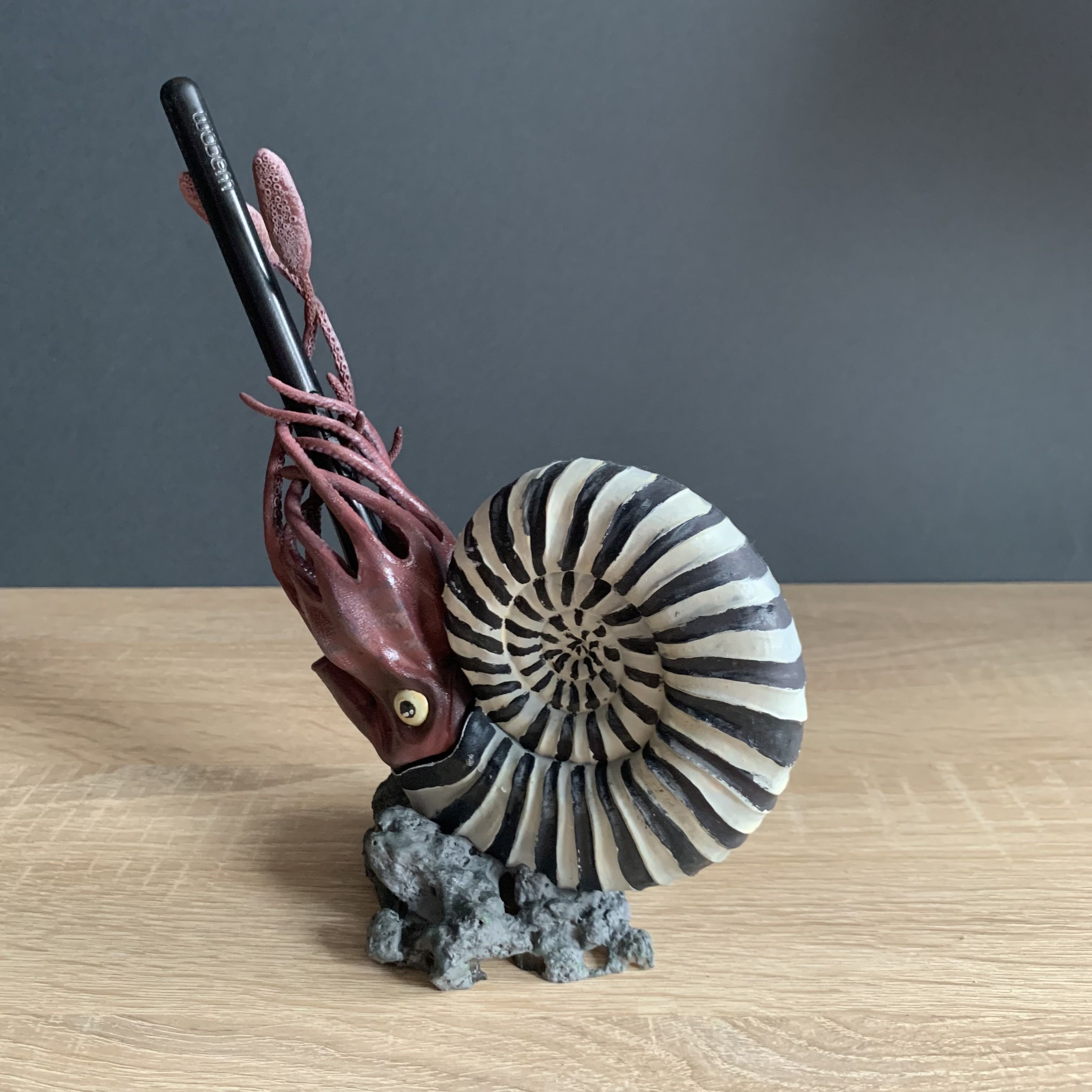 Ammonite pen holder pre supported 3D print model_2