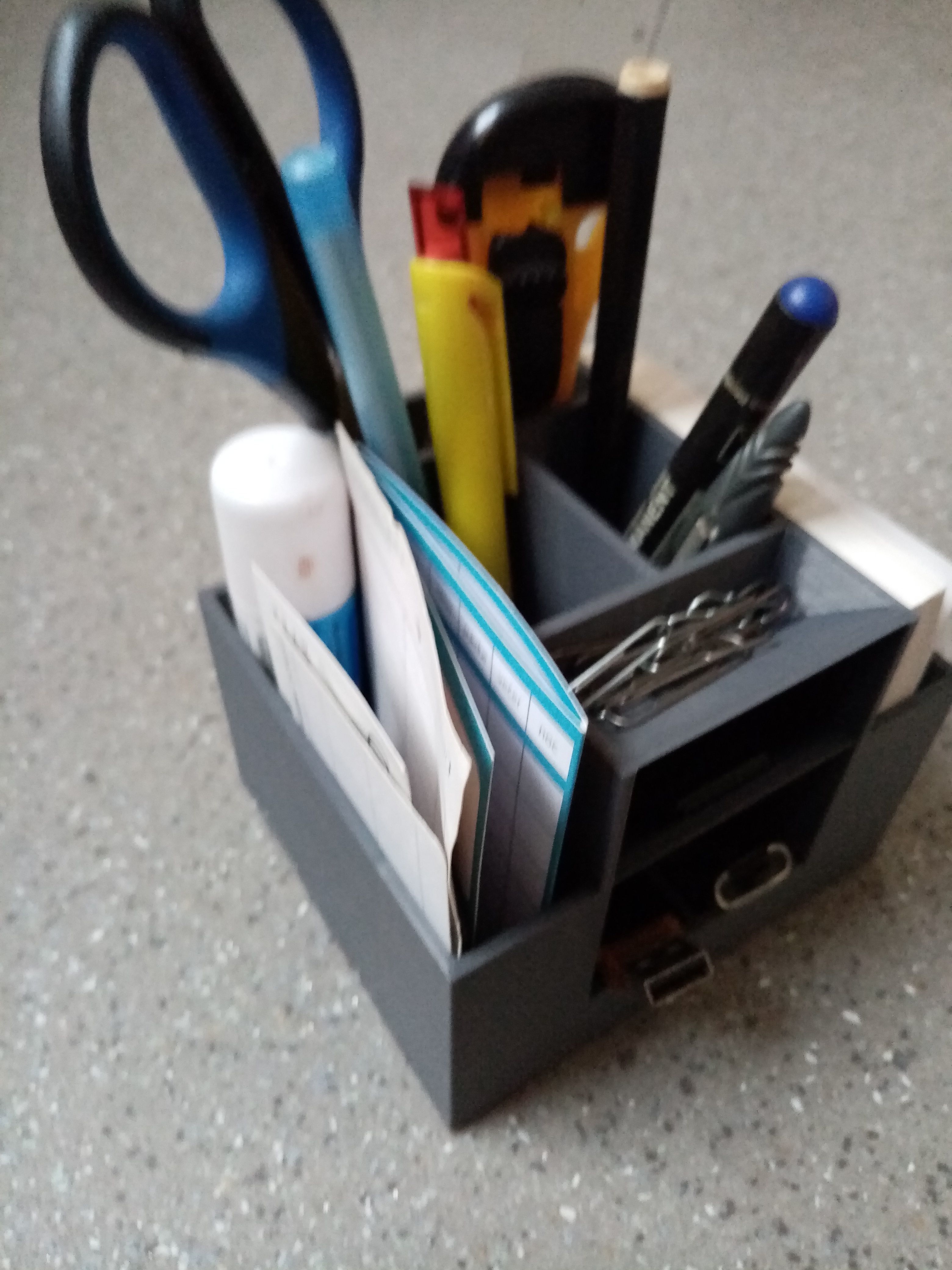 Pencil stand holder easy printable 3D print model_11