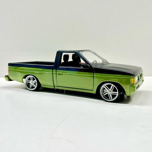 Nissan Hardbody D21 1994 3D print model_1