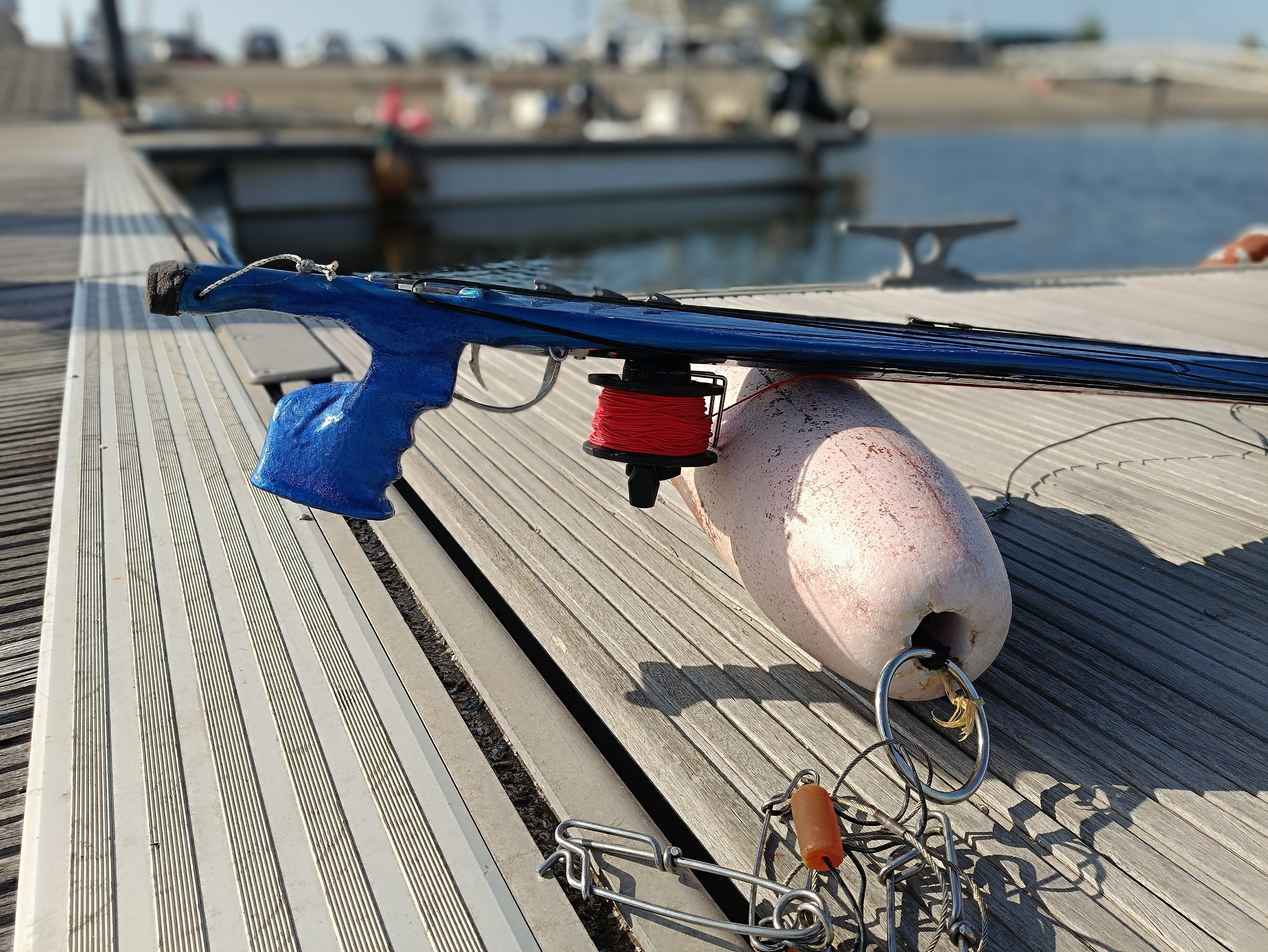 speargun handle left  3D print model_2