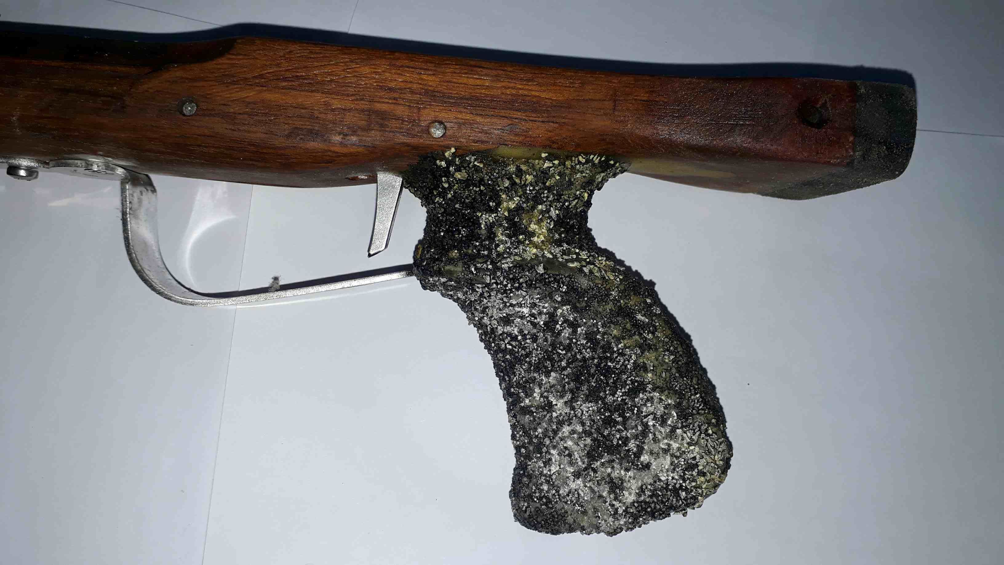 wood speargun handle  3D print model_8