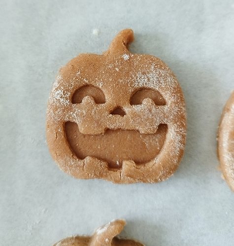 Halloween Pumpkin Form Happy