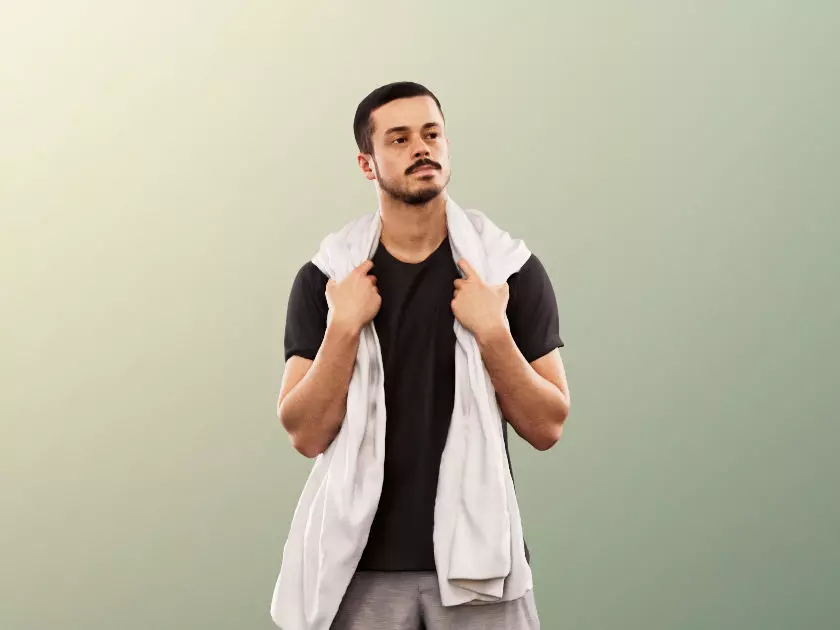 Sandro 13277 - Standing Athletic Man With Towel Low-poly 3D model_0