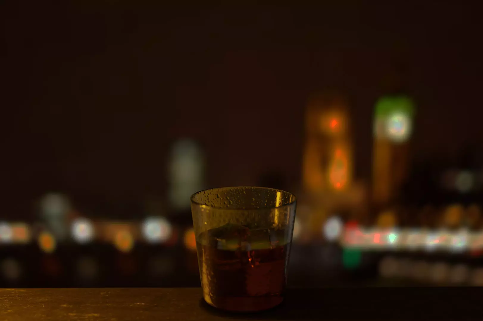 Glass with drink Free low-poly 3D model_0