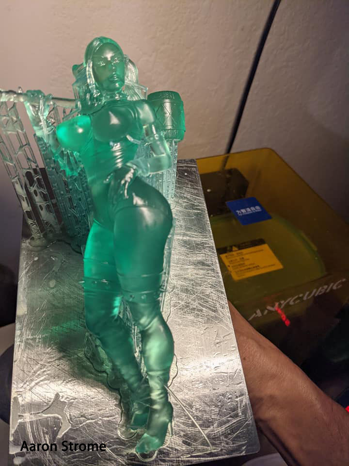 Harley quinn statue 3D print model_2