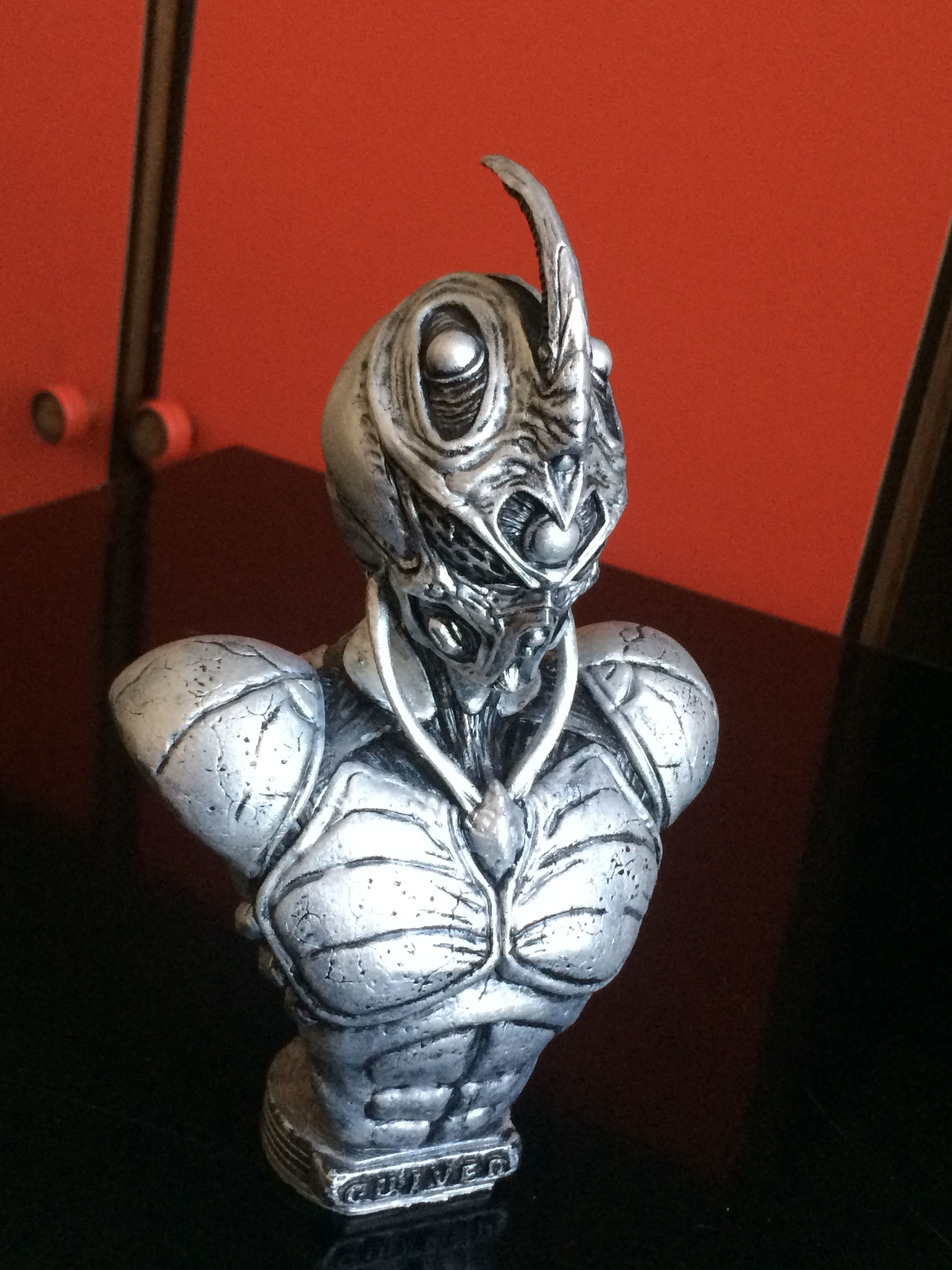 Guyver Bust 3D printable STL 3D print model_1