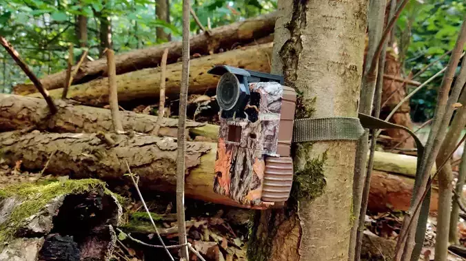 Clip-on Close up-lens for Trail Camera 3D print model