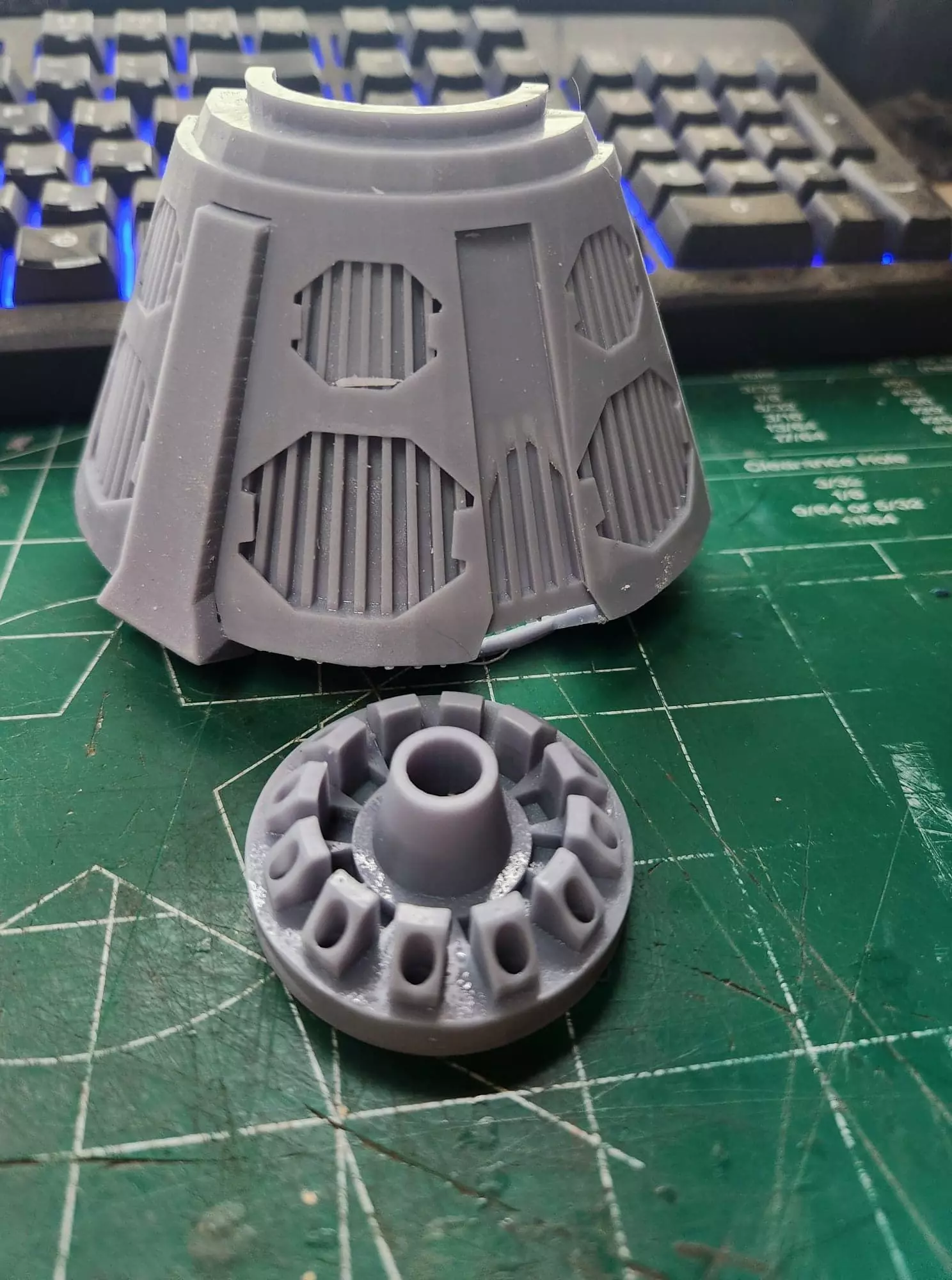 space 1999 Taybor ship  3D print model_0