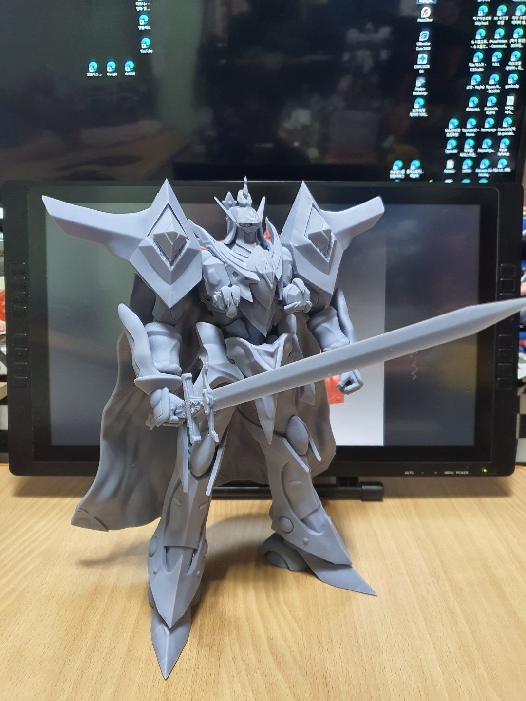 Escaflowne knight in cape 3D print model_17
