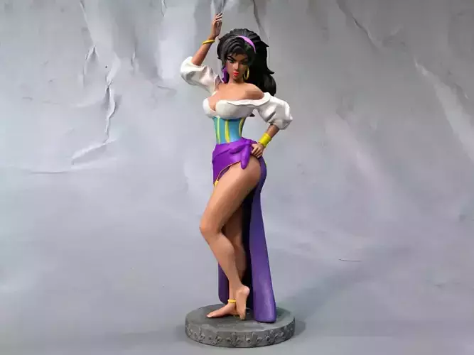 Esmeralda aladdin statue - jasmine