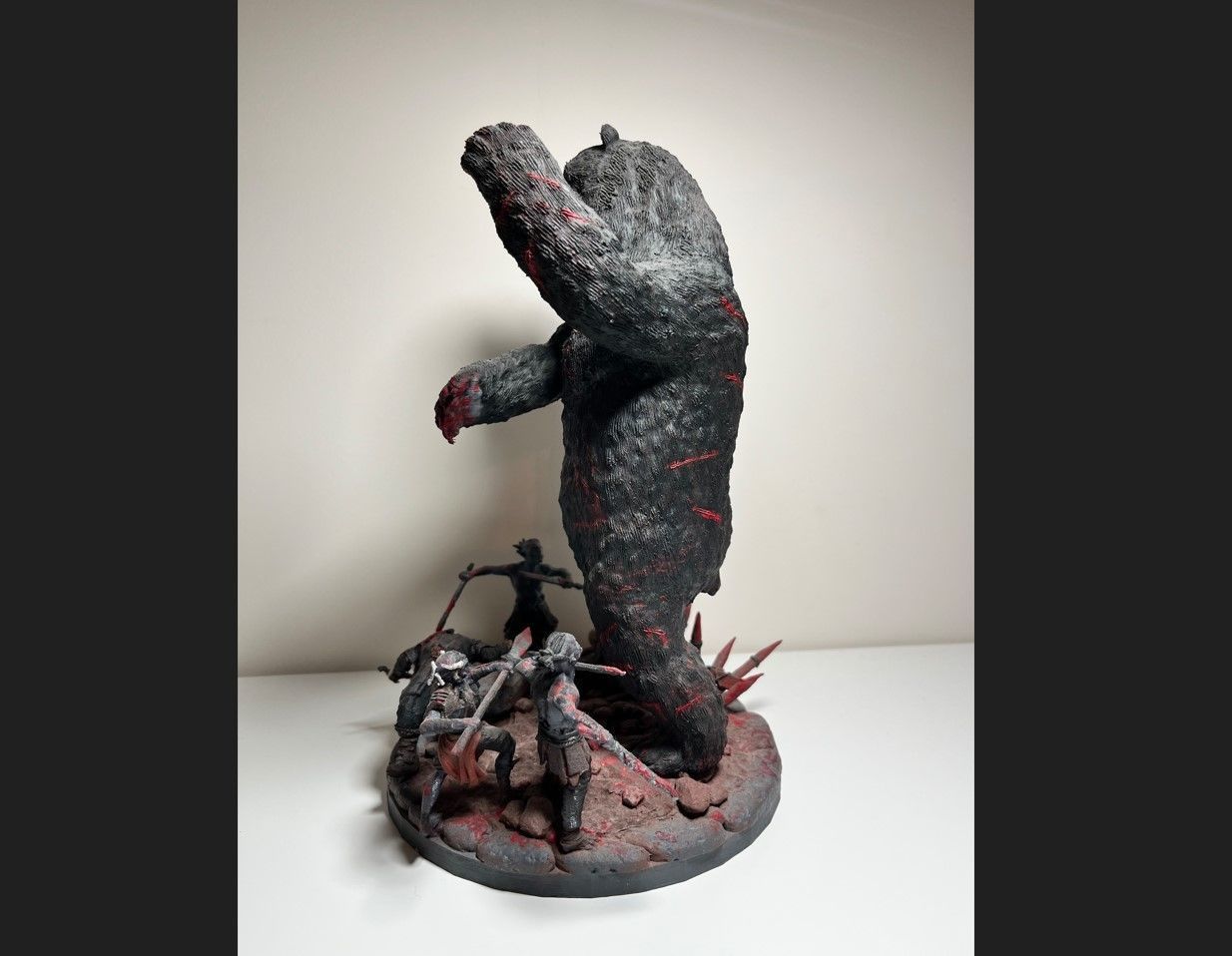 Beorn 3d Model statue of bear with zombies 3D print model_7