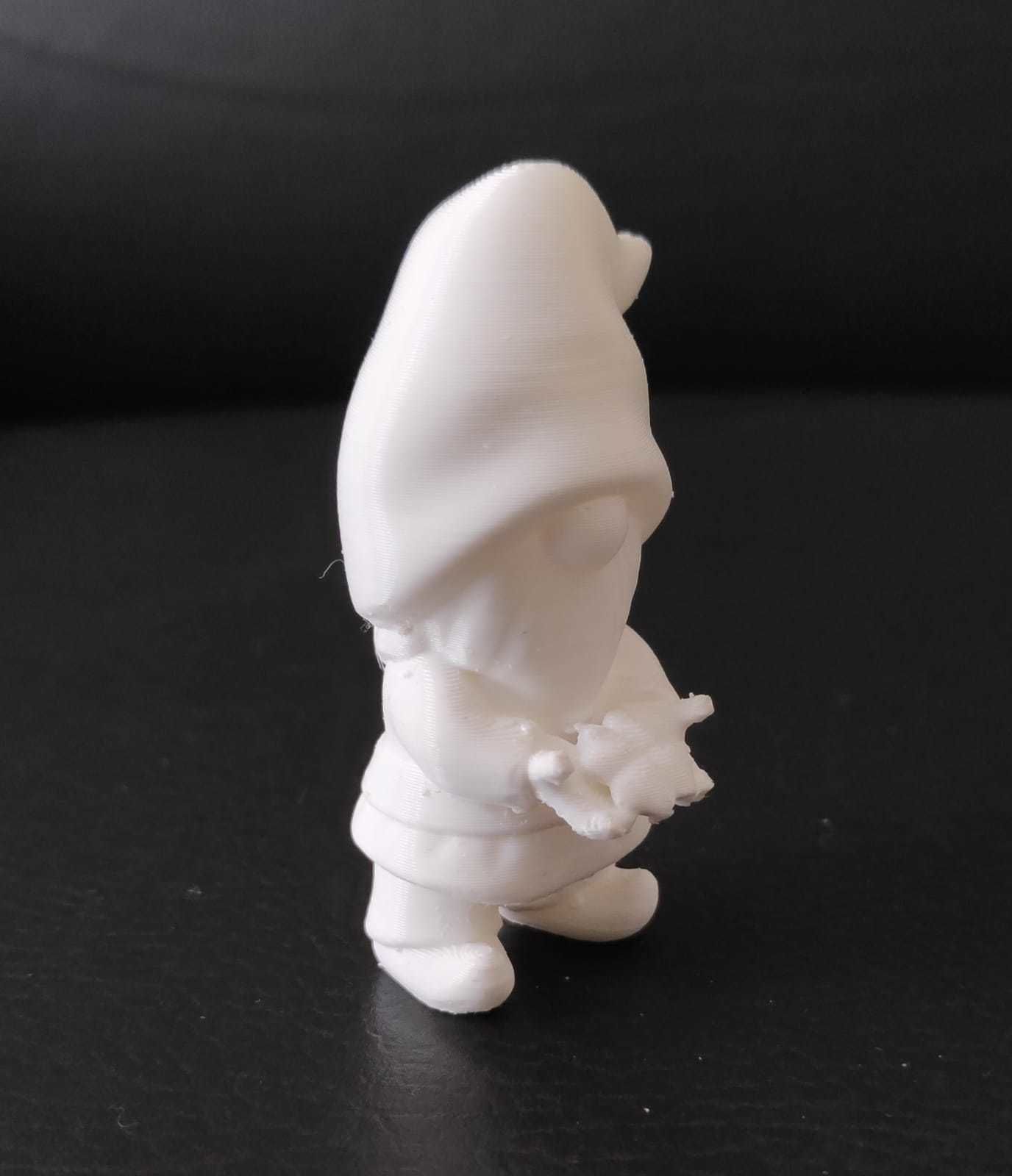 Gnome Giving Clover 3D print model_9