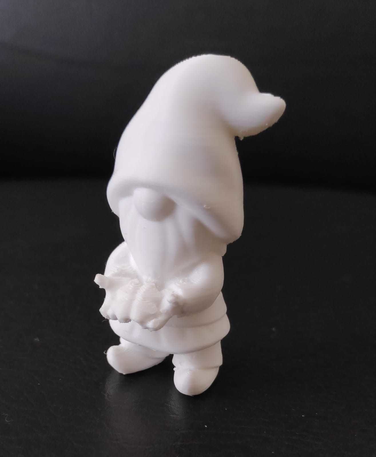 Gnome Giving Clover 3D print model_5