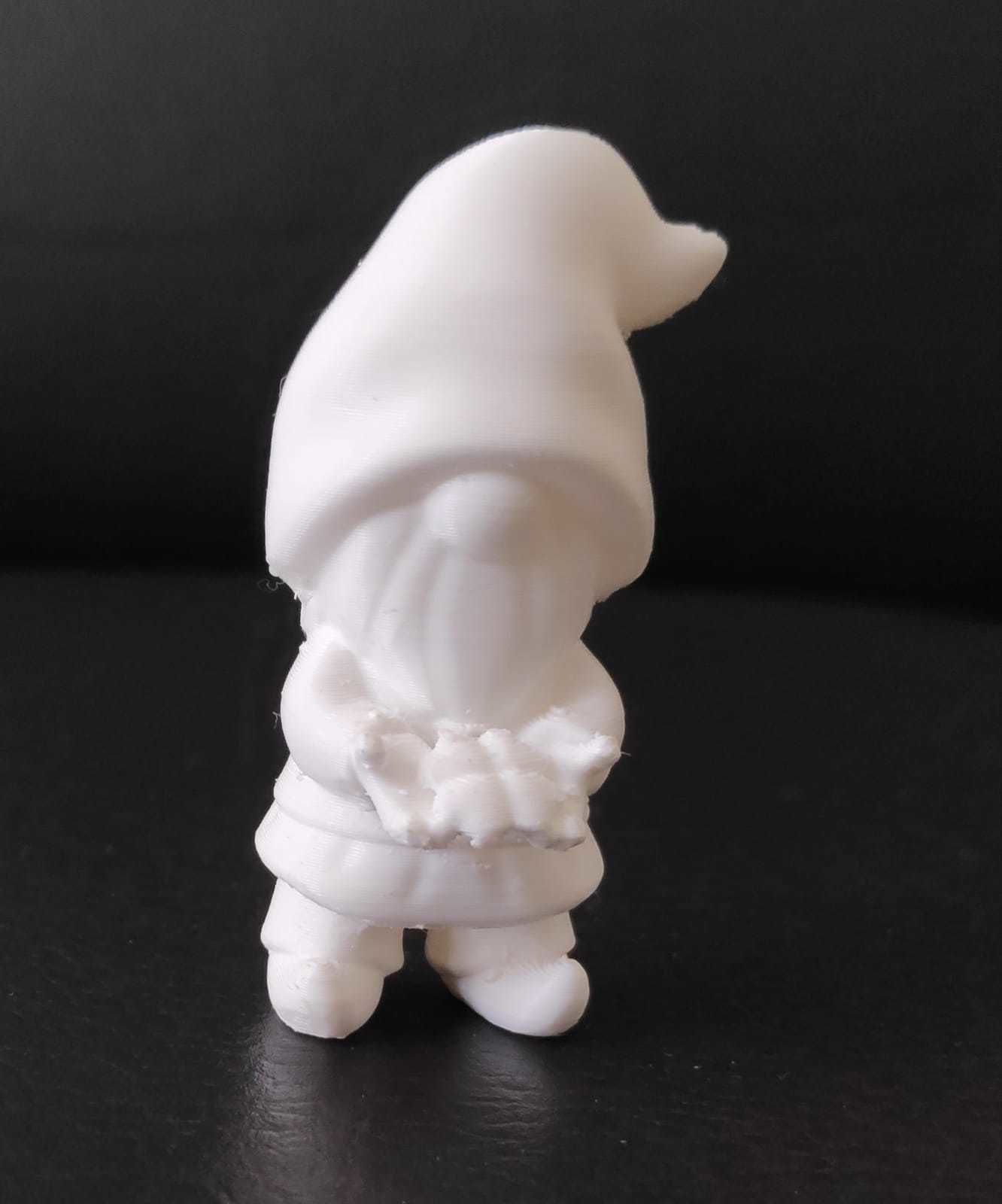 Gnome Giving Clover 3D print model_4