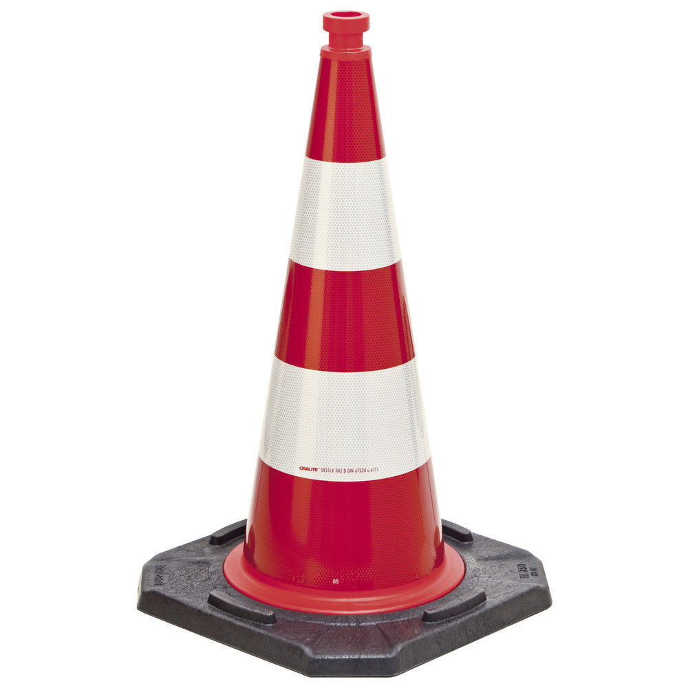 Verkehrs-leitkegel traffic cone with stripes Free 3D model_1