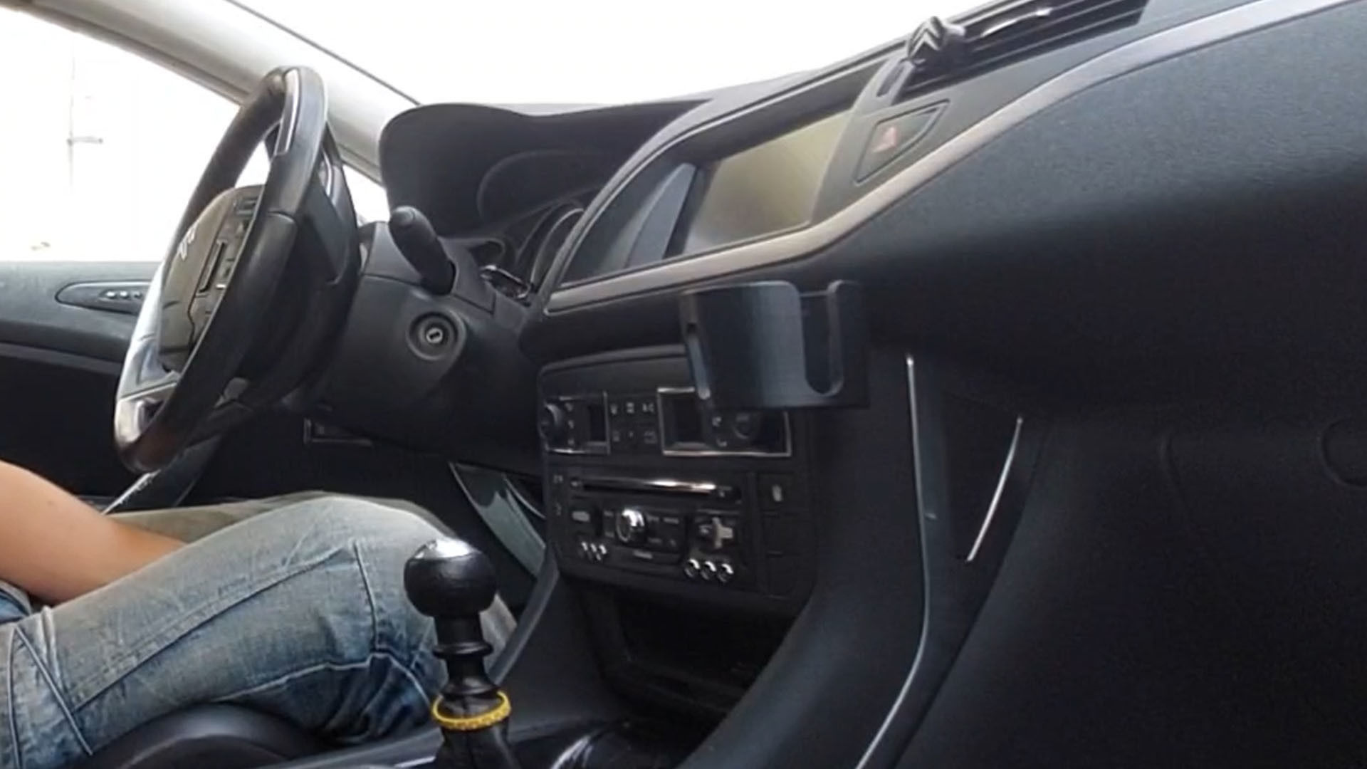 Dash-mounted Cupholder for Citroen C5 2008-2017 LHD and RHD 3D print model_8