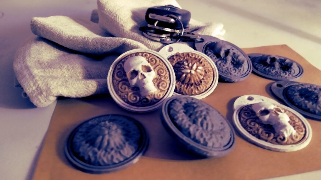 Memento Mori Memento vivere - Coin and Keychain Free 3D print model_4