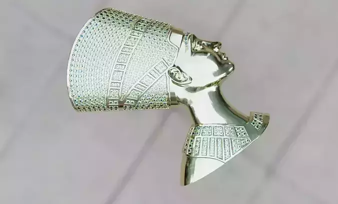 nefertiti pendant