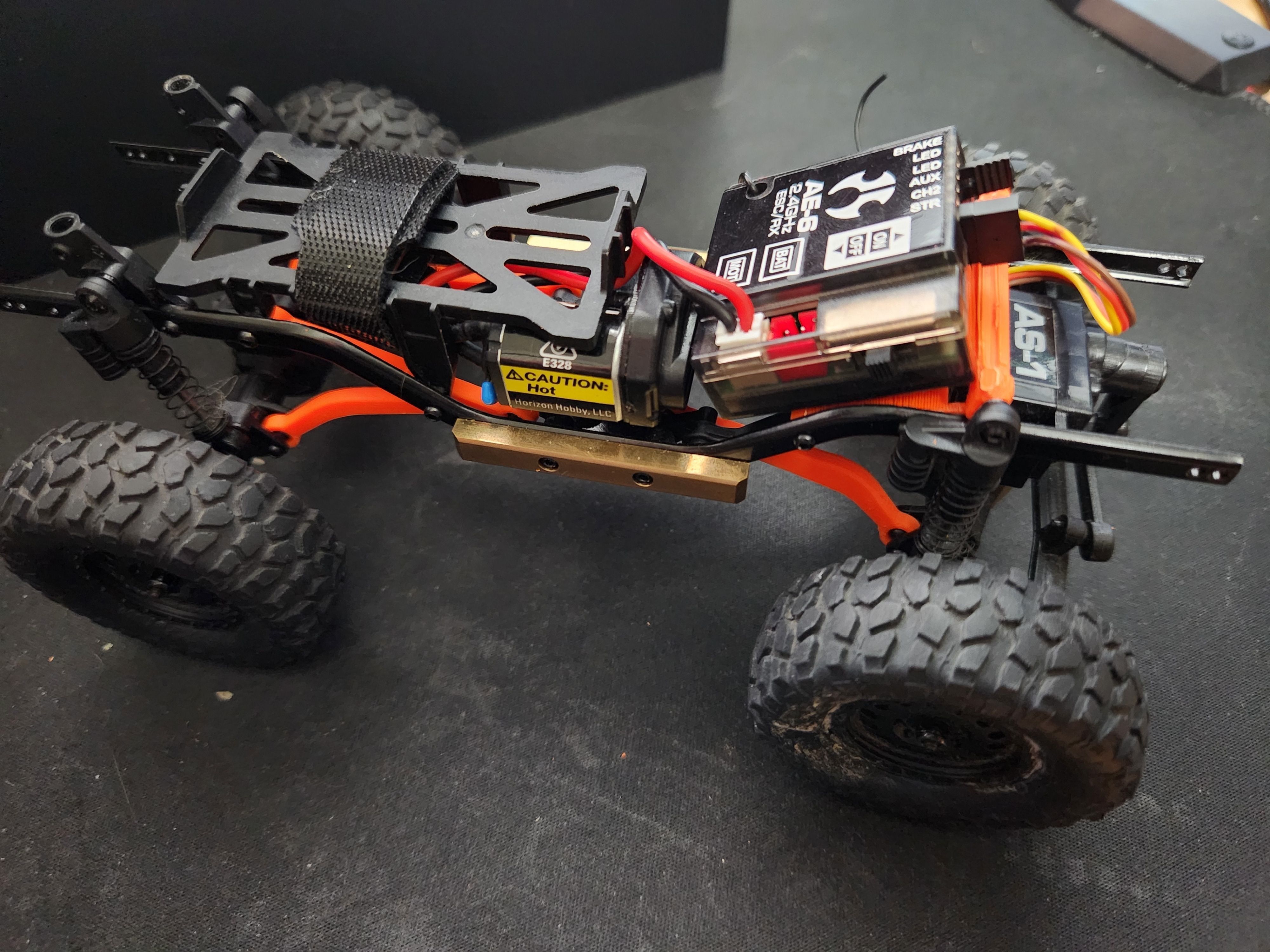 scx24 lowered esc mount 3D print model_2