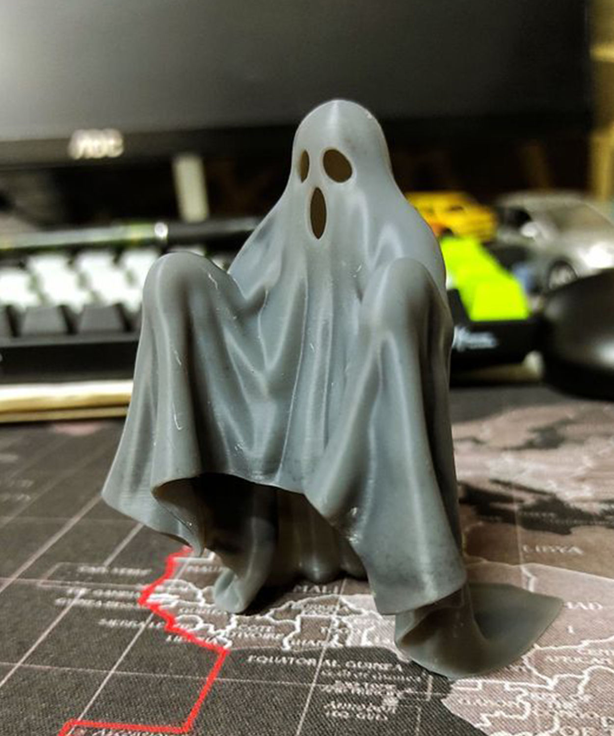 Ghost with pre-supports 3D print model_1